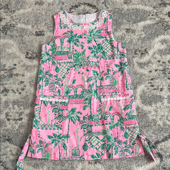 Girl’s Lilly Pulitzer Shift Dress - Picture 1 of 7